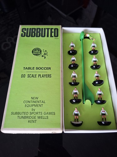 Subbuteo river plate ref hw - river, 59