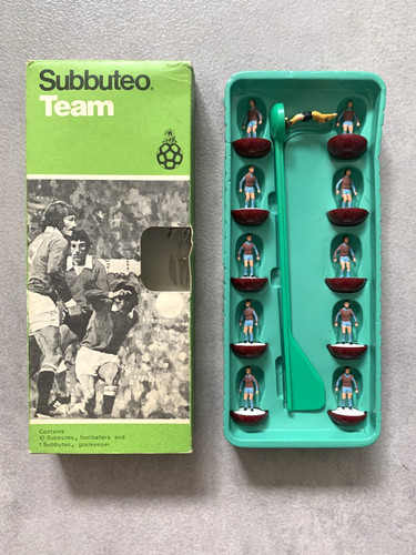 Subbuteo team burnley - burnley, 334