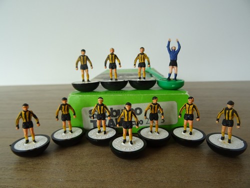 Subbuteo lightweight team - subbuteo,